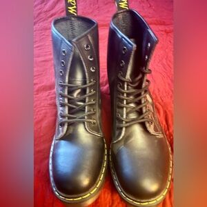 Men's Doc Marten Style Black Leather Boots
